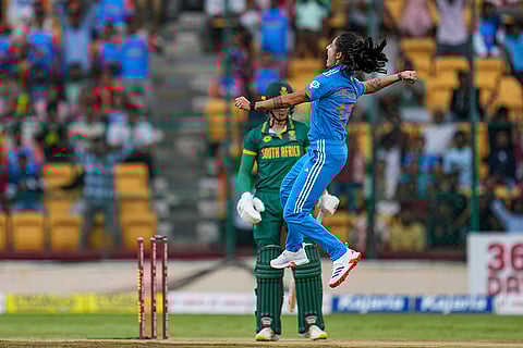 Renuka Singh Thakur celebrates Laura Wolvaardt's wicket